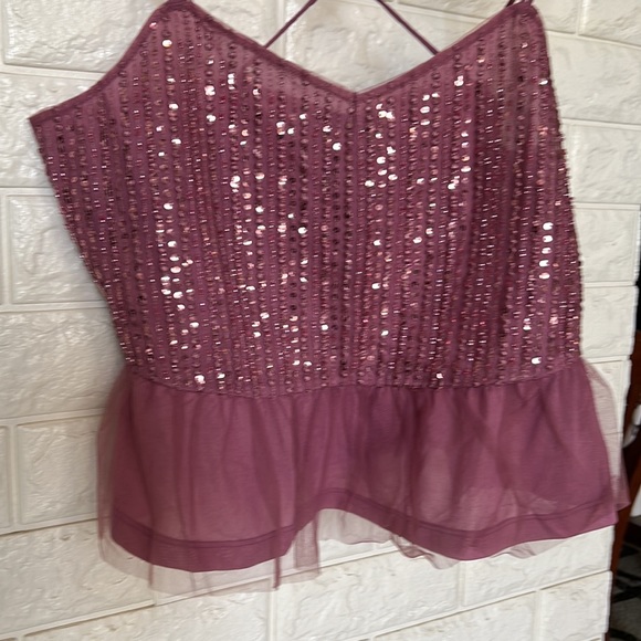 Only purple sequins peplum strappy top. - Picture 2 of 6